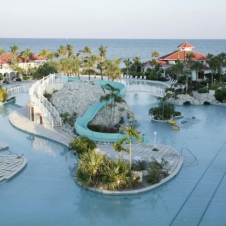 The Marlin At Taino Beach Resort Freeport Bagian luar foto