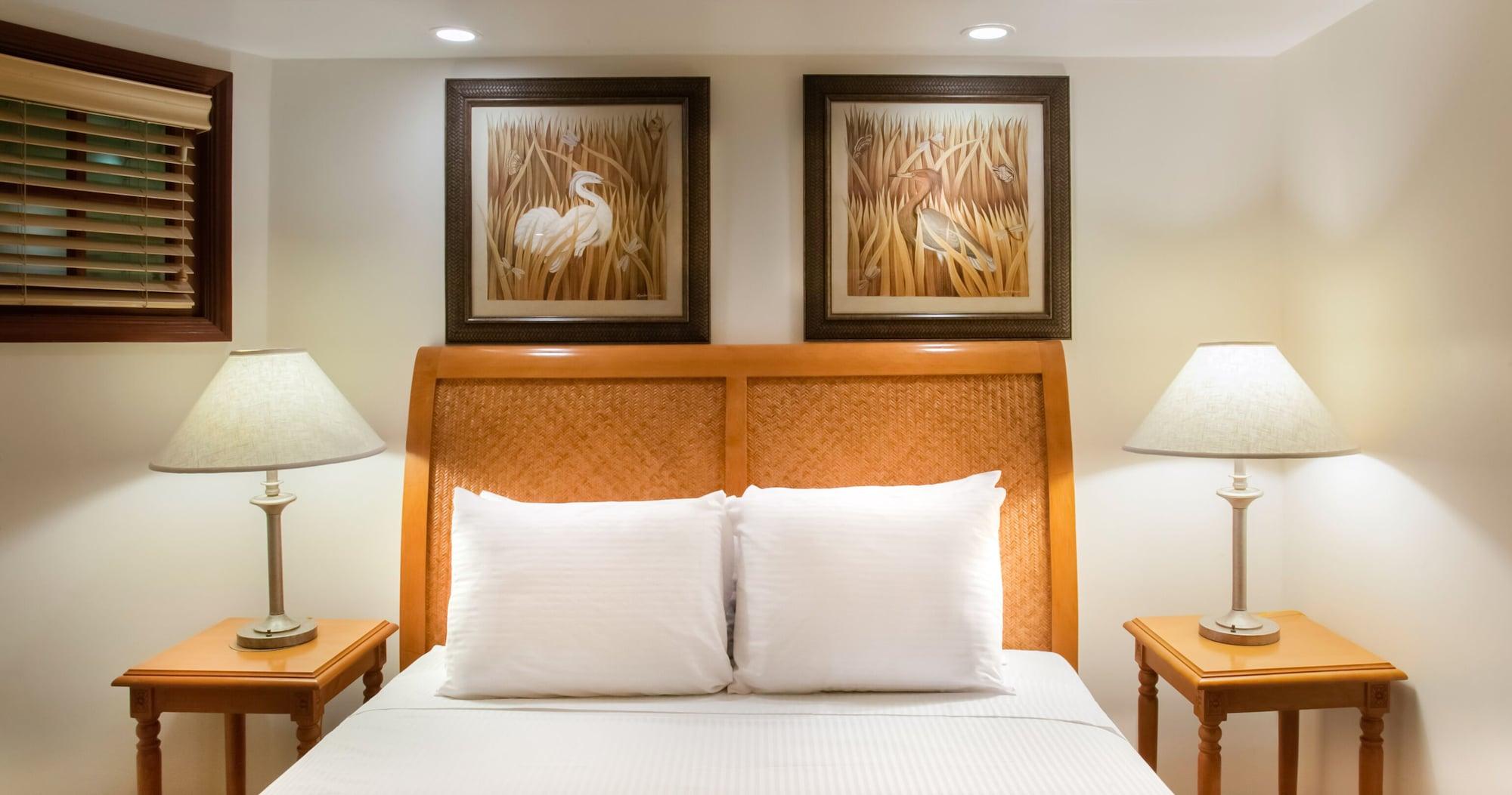 The Marlin At Taino Beach Resort Freeport Bagian luar foto