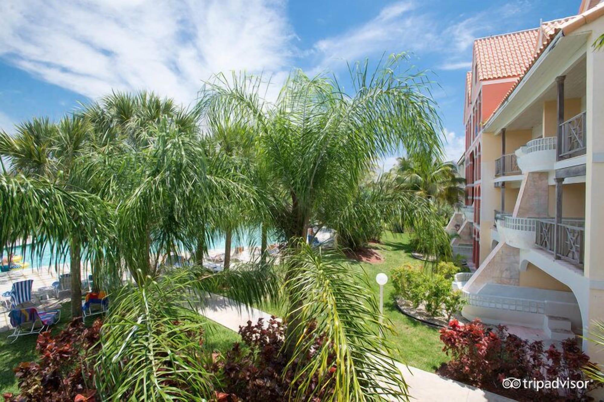 The Marlin At Taino Beach Resort Freeport Bagian luar foto