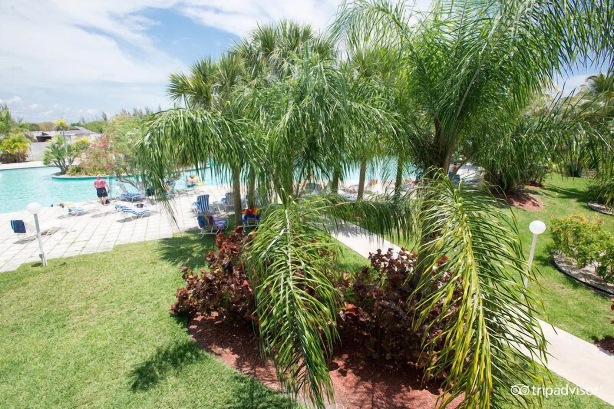 The Marlin At Taino Beach Resort Freeport Bagian luar foto